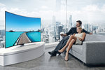 005.Curved UHD TV_Curved Screen_Option1.jpg