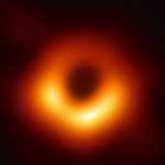 Przełom w obserwacji czarnych dziur. Dane z 19 obserwatoriów mogą pomóc testować ogólną teorię względności Einsteina [DEPESZA]