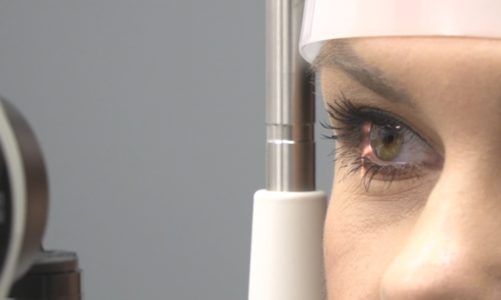 Naukowcy częściowo przywrócili wzrok niewidomemu mężczyźnie. Optogenetyka to rewolucja w leczeniu genetycznej utraty widzenia [DEPESZA]
