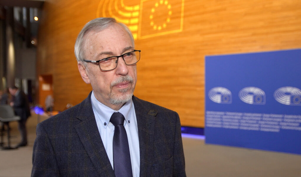 zdrojewski-erasmus-foto Erasmus+ z większym budżetem i mniejszą biurokracją w nowej perspektywie finansowej. Możliwy powrót Wielkiej Brytanii do programu